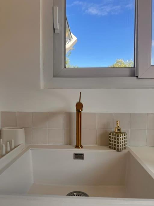 Maison Bretonne Renovee A Neuf - Terrasse Plein Sud - Proche Plage Perros-Guirec Bagian luar foto
